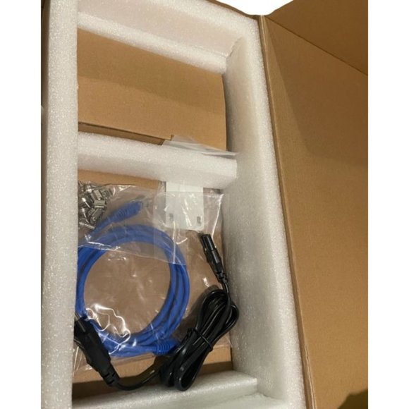 New FVG-GS16: FortiVoice Gateway GS16, 2x 10/100 ports, 16x FXS voice gateway - Picture 11 of 11